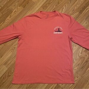 IZOD Long Sleeve Graphic T-Shirt.  Size XL.  Light Red.